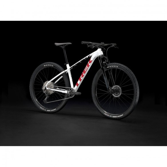 Bicicleta Trek X-Caliber 8 (2023)