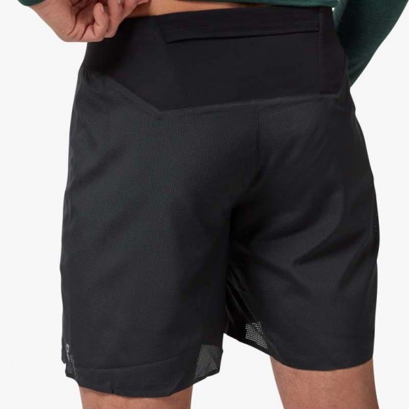 ON-RUNNING LIGHTWEIGHT SHORTS