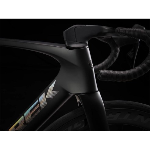 BIKE TREK MADONE SLR 7 GEN 7 (2023)