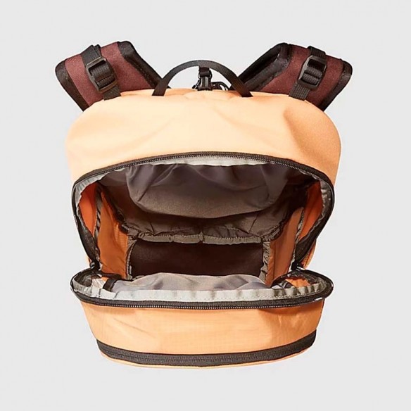 MOCHILA THE NORTH FACE BASIN BACKPACK 18L