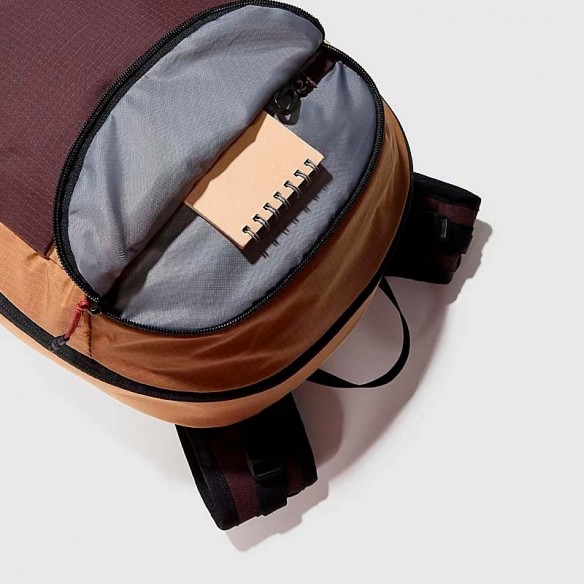 MOCHILA THE NORTH FACE BASIN BACKPACK 18L