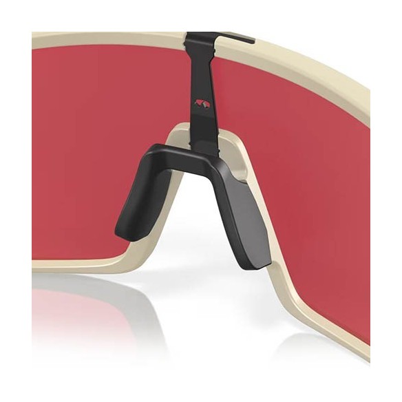 Lunettes Oakley Sutro Latitude Collection