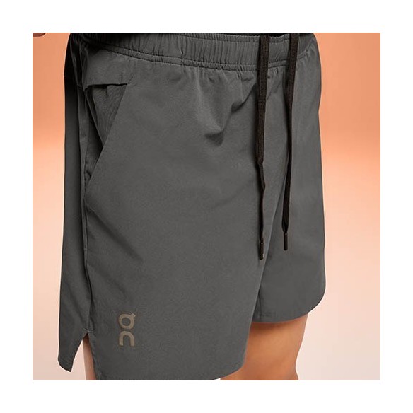 Pantalón On-Running Essential Shorts