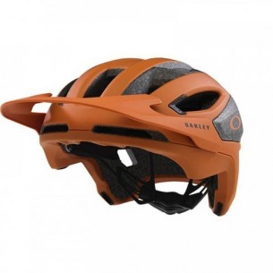 Oakley DRT3 Mips Helmet