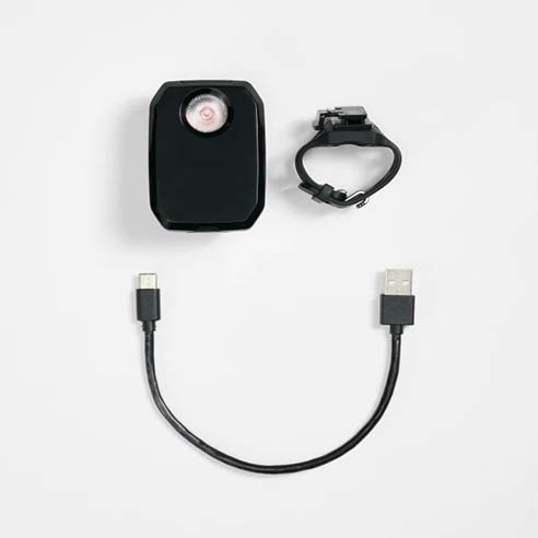 Radar Retrovisor y Luz Trasera Trek CarBack Radar