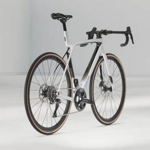 Bicicleta Trek Madone SL 6 Gen 8 (2025) 2