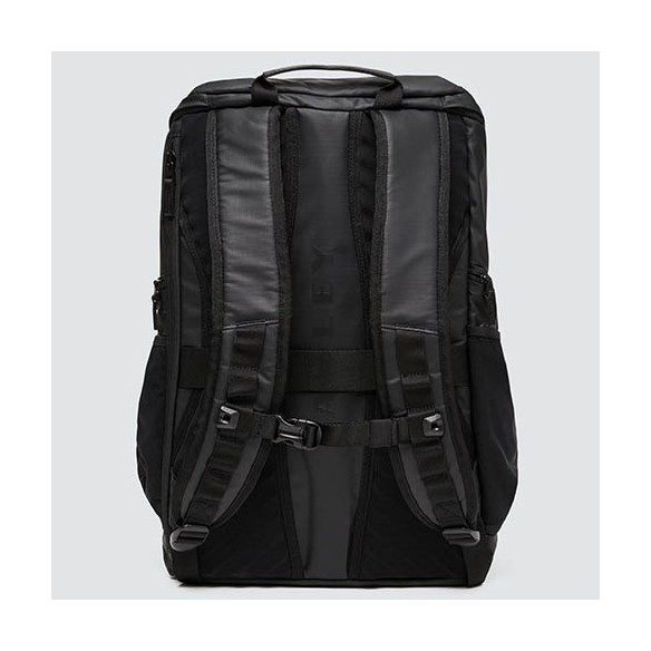 Oakley Road Trip RC Backpack