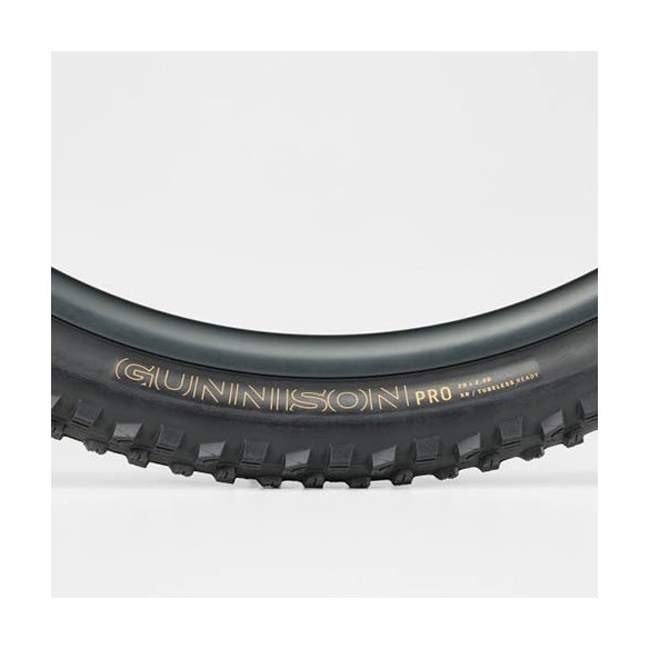 Bontrager Gunnison Pro XR TLR MTB Tyre (29x2.6)