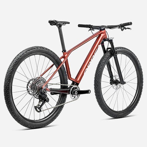 Bicicleta Orbea Alma M30 (2025)