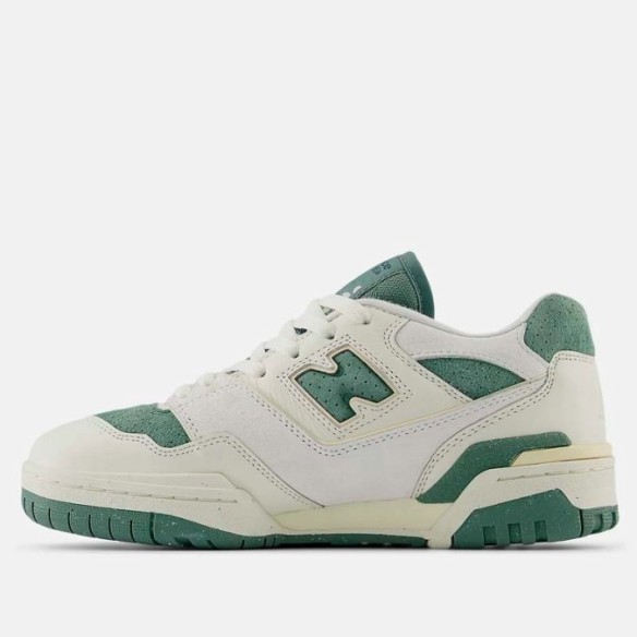 CHAUSSURE FEMME NEW BALANCE 550