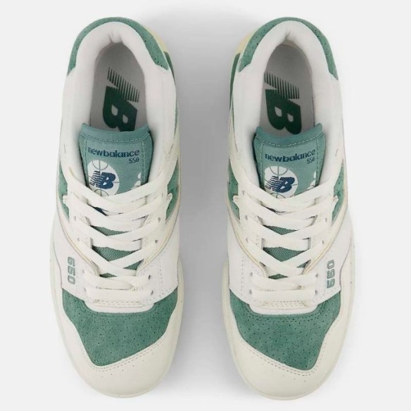 CHAUSSURE FEMME NEW BALANCE 550