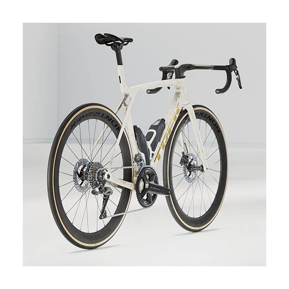 Trek Madone SLR 7 Gen 8 Bike (2026)