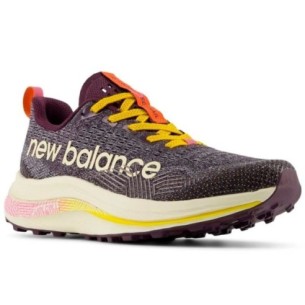 SABATILLA DONA NEW BALANCE FUELCELL SUPERCOMP TRAIL