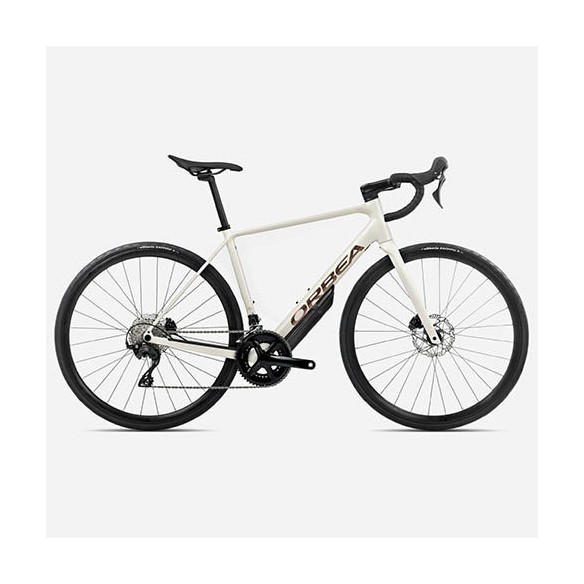 Orbea Avant H30 Bike (2025)