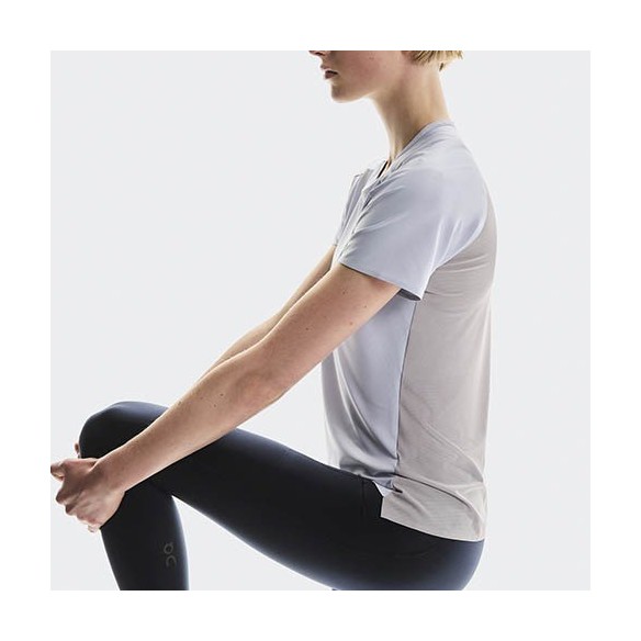 Camiseta de Mujer On-Running Performance-T