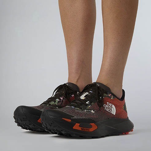 H4-TRAIL CALÇAT DONA NF0A8DA3GHW