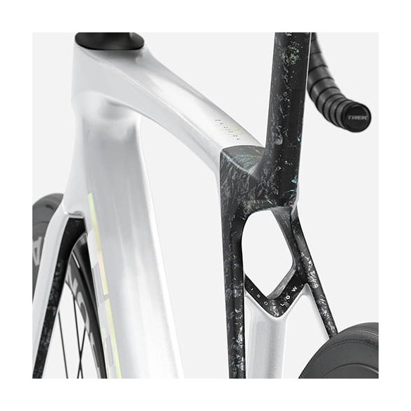 Trek Madone SL 6 Gen 8 Road Bike (2026)
