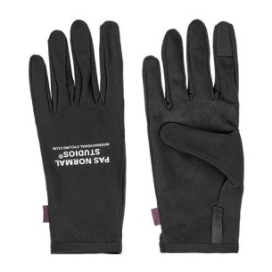 Guantes Pas Normal Studios Logo Transition