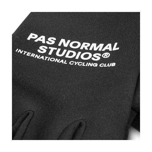 Guants Pas Normal Studios Logo Transition