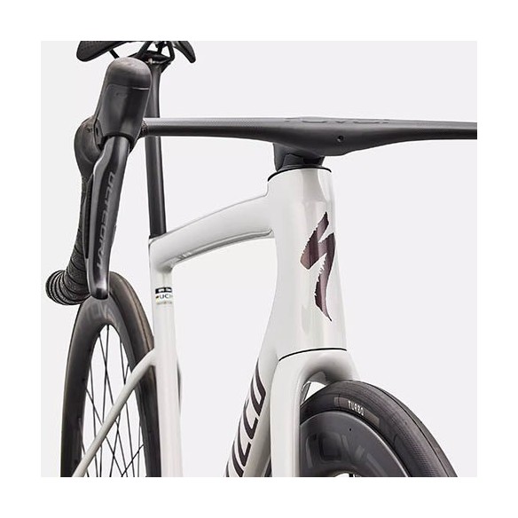 Specialized Tarmac SL8 Pro - Ultegra Di2 Bike (2026)
