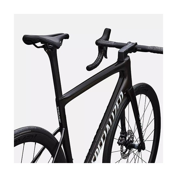 Specialized Tarmac SL8 Expert Bike (2026)