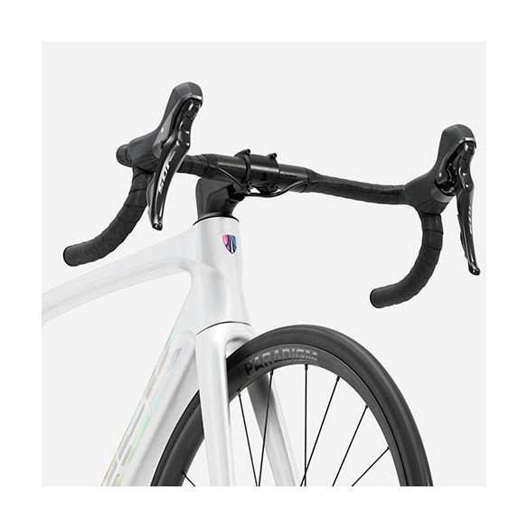 Bicicleta Trek Madone SL 5 Gen 8 (2026)