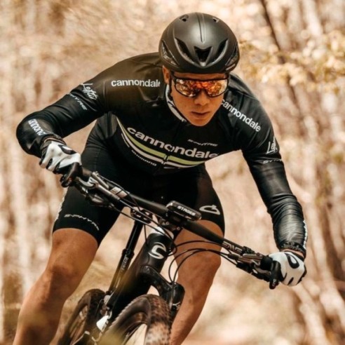 LUNETTES JULBO RUSH MATT BLACK-RED REACTIV 1-3 LIGHT AMPLIFIER