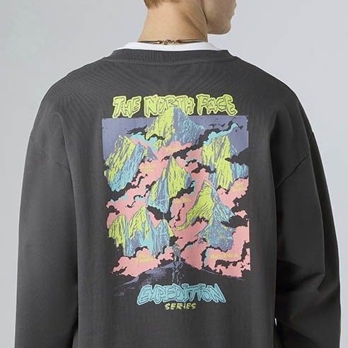 Sweat-shirt The North Face Expedition Celebration