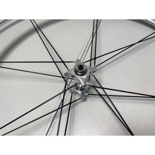 Roda davantera Shimano Ultegra WH-R6500 V-brake 2