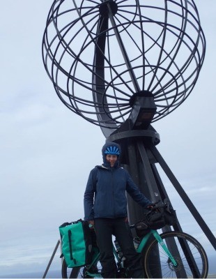 Andrea Sinfreu completa cerca de 7.000 kilómetros en bici hasta Noruega
